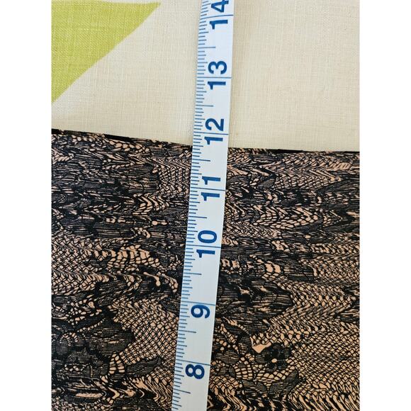 NWT Savage x Fenty Special FX High Waist Legging, Size M - Picture 11 of 12